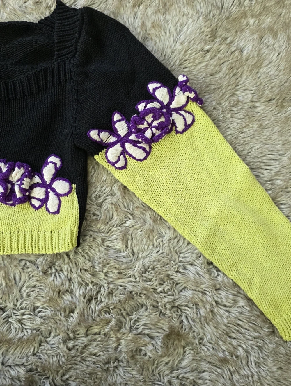 Mandinga Rose Crop Top Black And Lime Green Knit With‎ White And Purple Floral